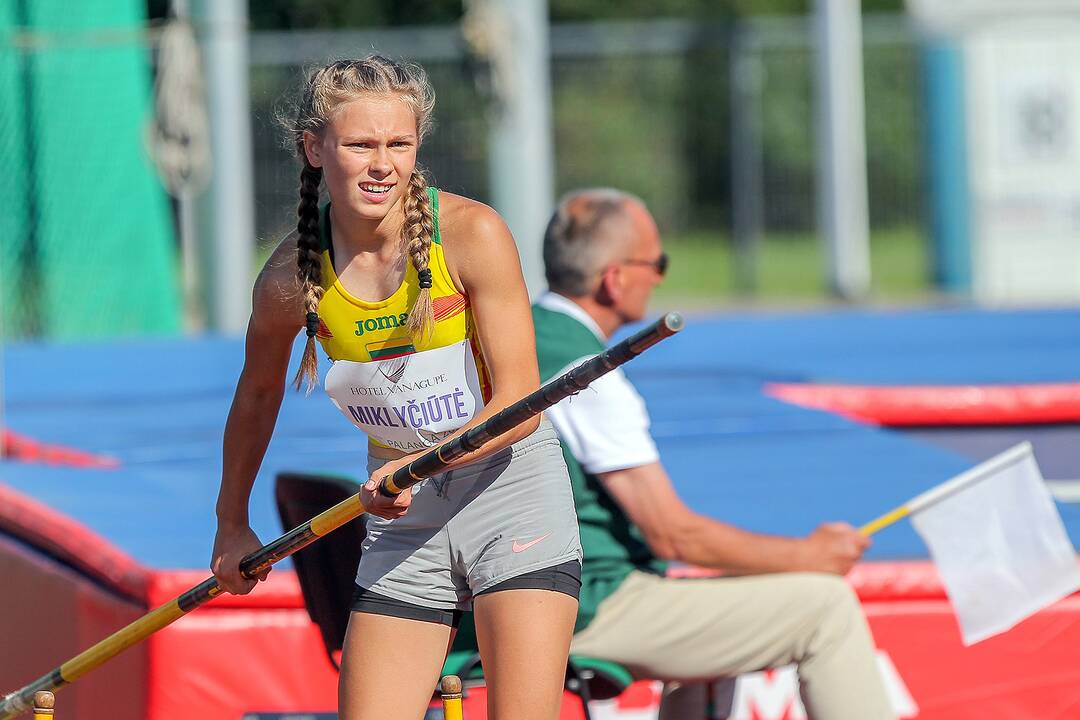 Lengvoji atletika. Lietuvos čempionatas. 1 diena