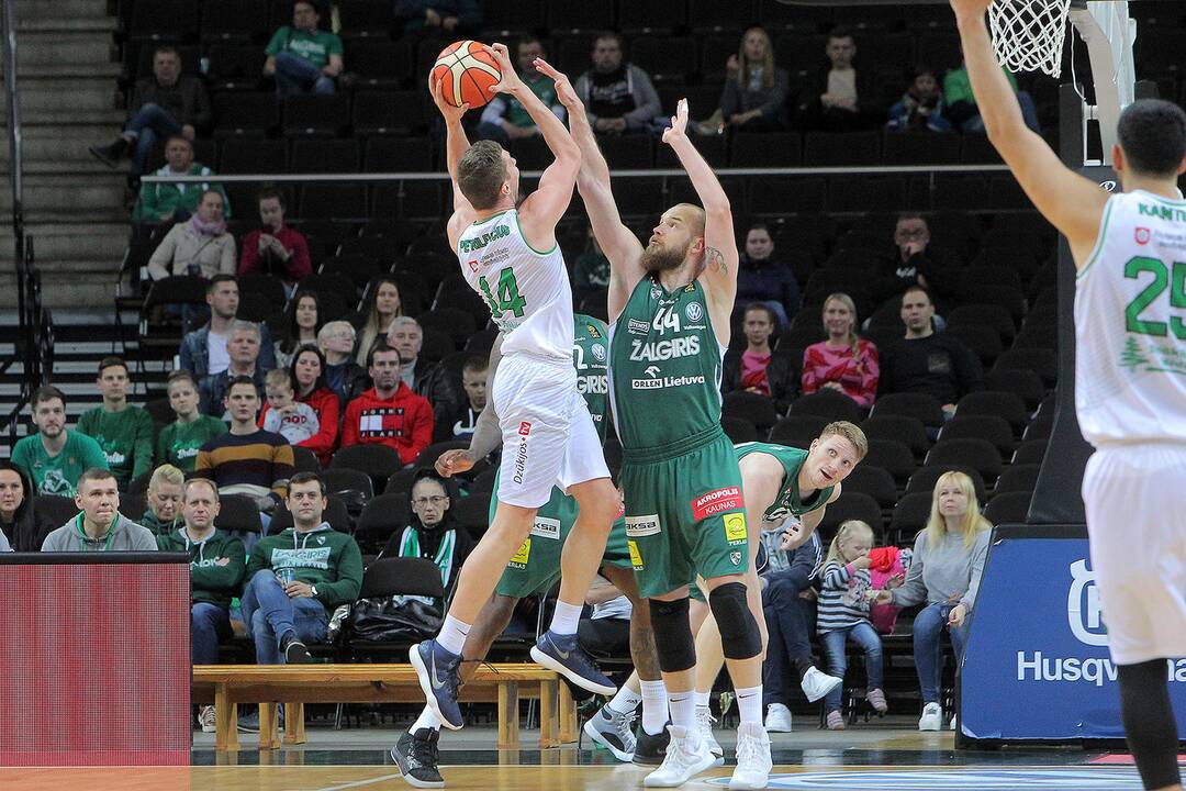 LKL ketvirtfinalis: „Žalgiris“ – „Dzūkija“ 89:70