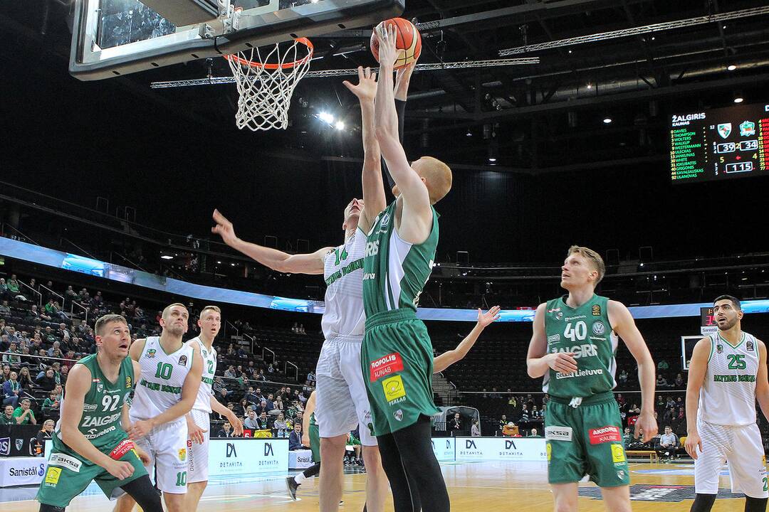 LKL ketvirtfinalis: „Žalgiris“ – „Dzūkija“ 89:70