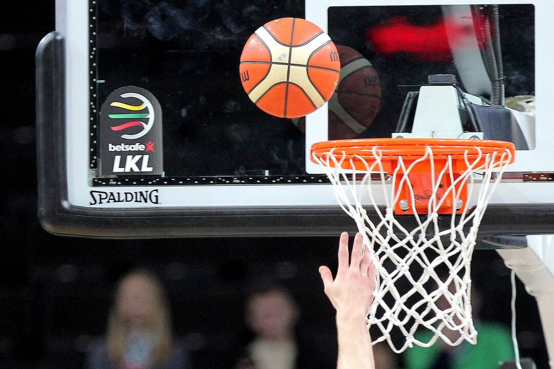 LKL ketvirtfinalis: „Žalgiris“ – „Dzūkija“ 89:70