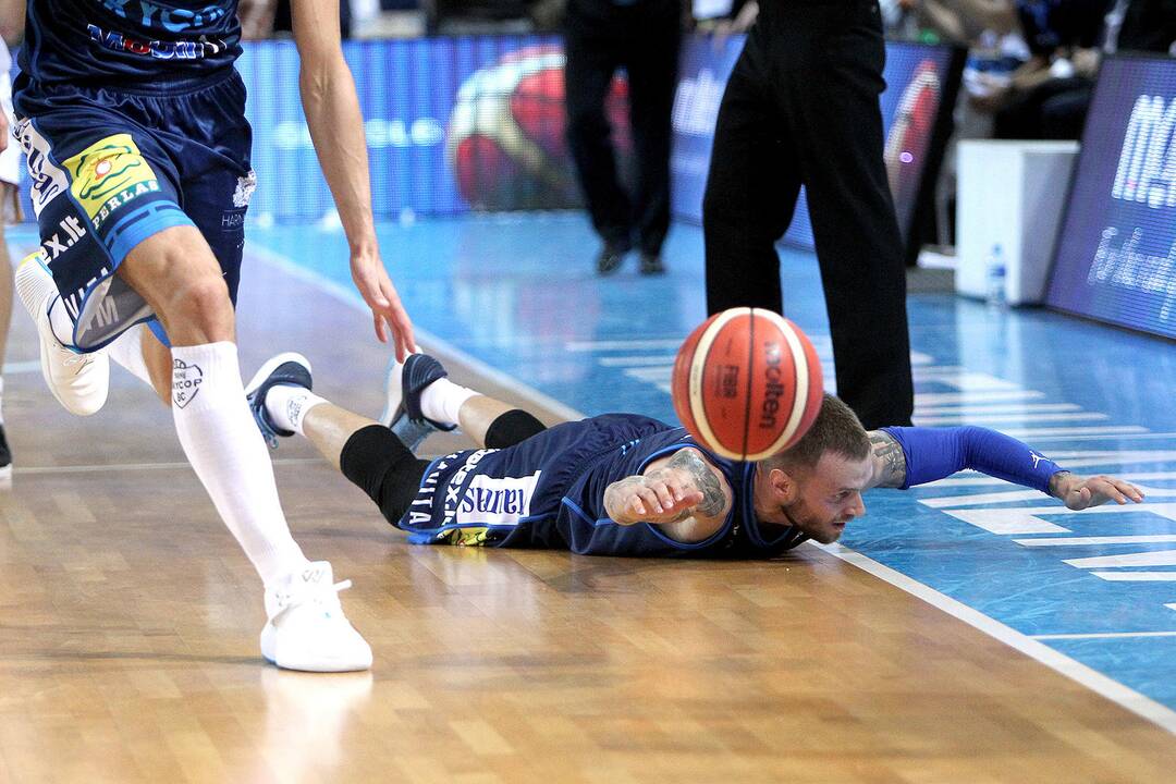 LKL: „Skycop“ – „Lietkabelis“ 93:78
