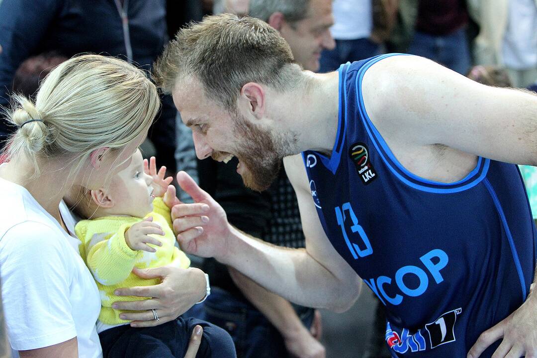 LKL: „Skycop“ – „Lietkabelis“ 93:78