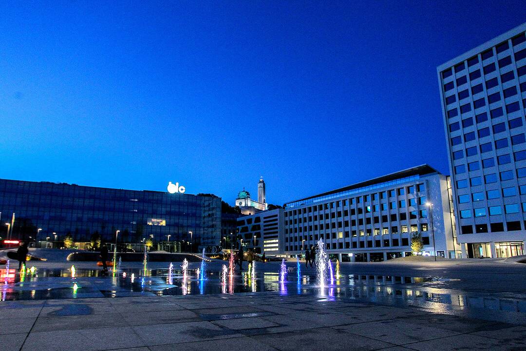 Šviečiantys Kauno fontanai