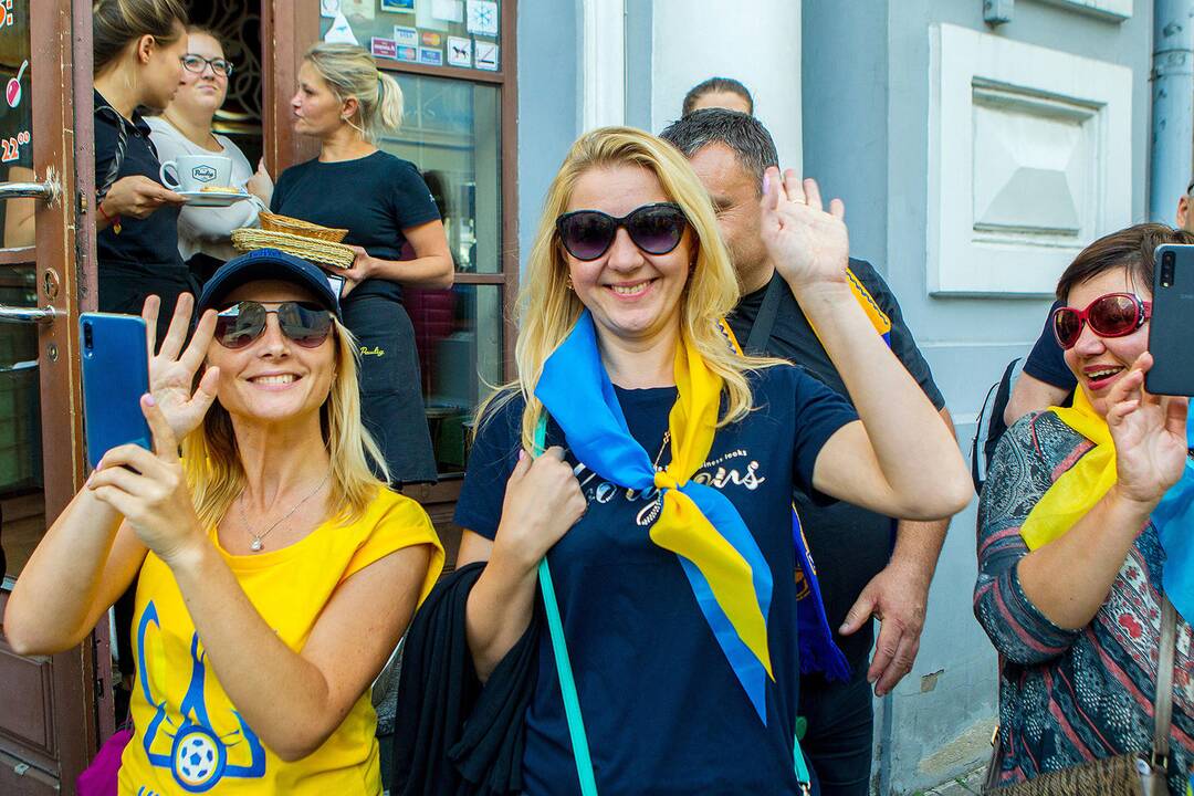 Vilnių užplūdo Ukrainos futbolo fanai