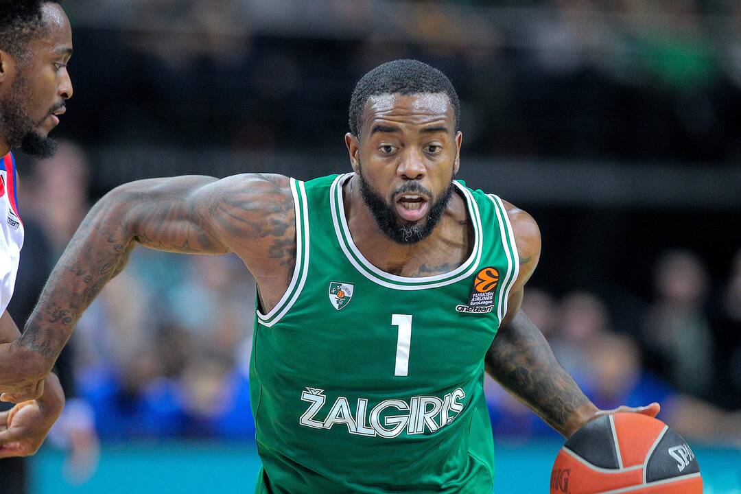 Eurolyga: „Žalgiris“ – „Anadolu Efes“ 68:74