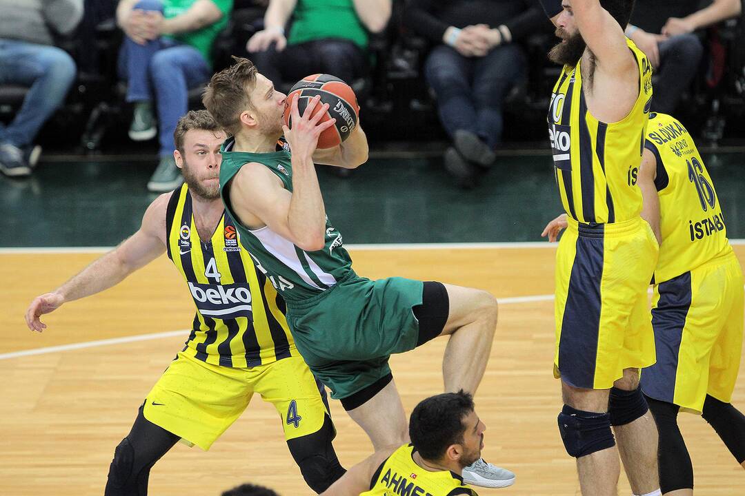 Eurolygos ketvirtfinalis: „Žalgiris“ – „Fenerbahce“ 82:99