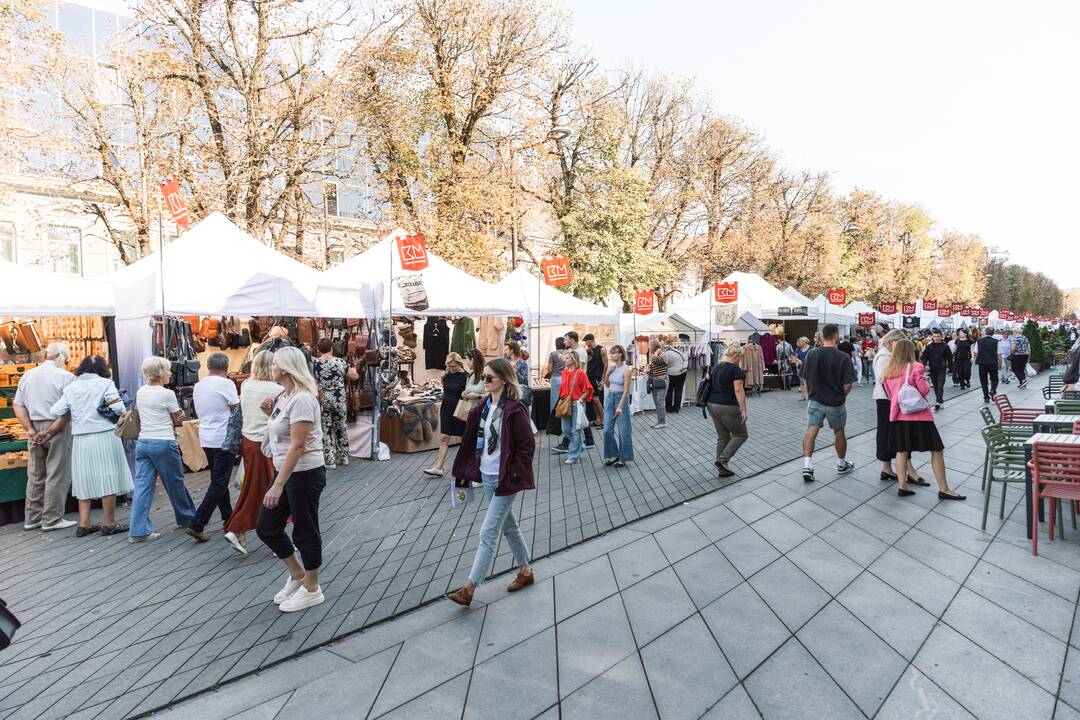Laisvės alėjoje šurmuliuoja Rudens mugė (2024)