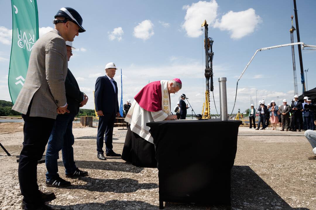 Įkasta Kėdainių tilto kapsulė