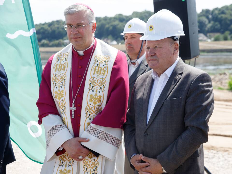 Įkasta Kėdainių tilto kapsulė