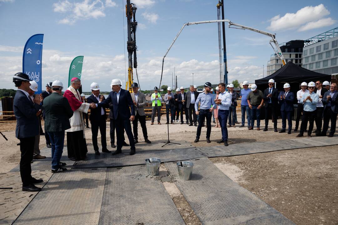 Įkasta Kėdainių tilto kapsulė