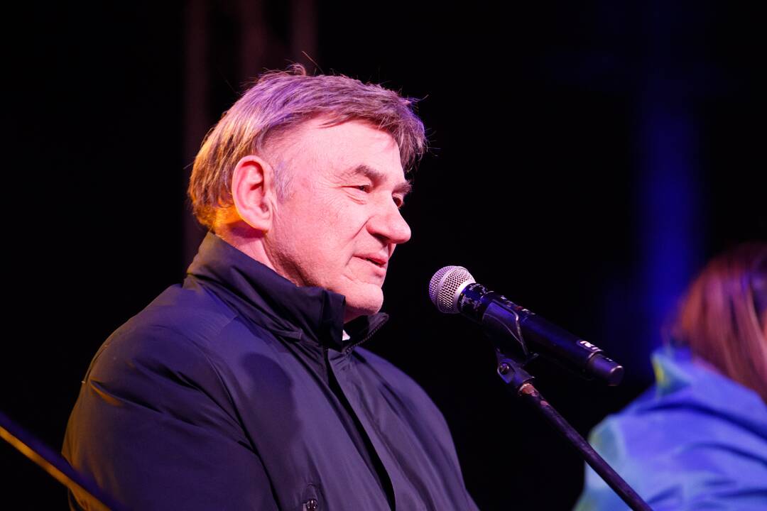 „Laisvė šviečia. Radarom, Kaunas“ kauniečius subūrė Vienybės aikštėje