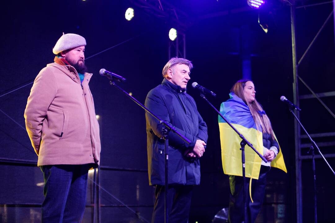 „Laisvė šviečia. Radarom, Kaunas“ kauniečius subūrė Vienybės aikštėje