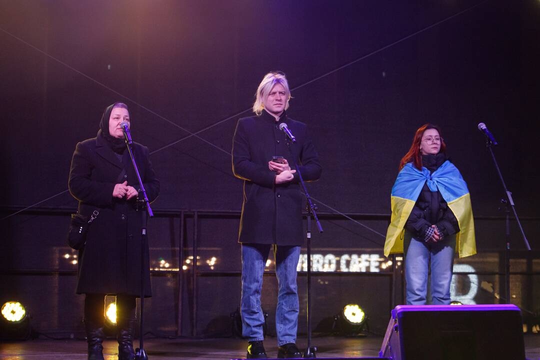 „Laisvė šviečia. Radarom, Kaunas“ kauniečius subūrė Vienybės aikštėje