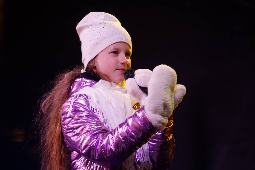 „Laisvė šviečia. Radarom, Kaunas“ kauniečius subūrė Vienybės aikštėje