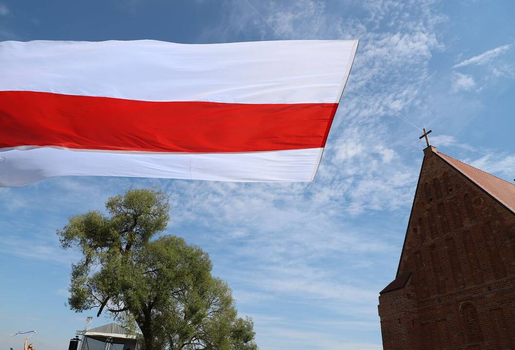 Zapyškio aitvarų festivalis „Tarp dangaus ir žemės“
