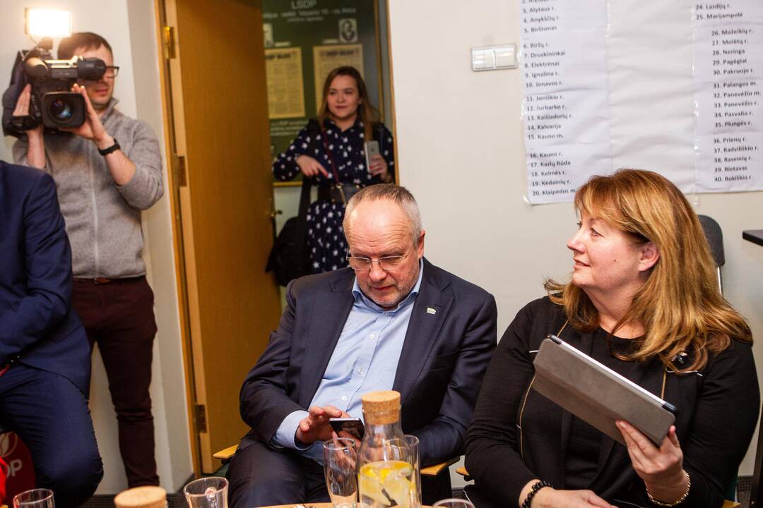 Partijos laukia rinkimų į savivaldos tarybas rezultatų