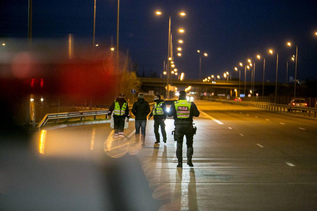 Kaunas uždaromas beveik trims paroms