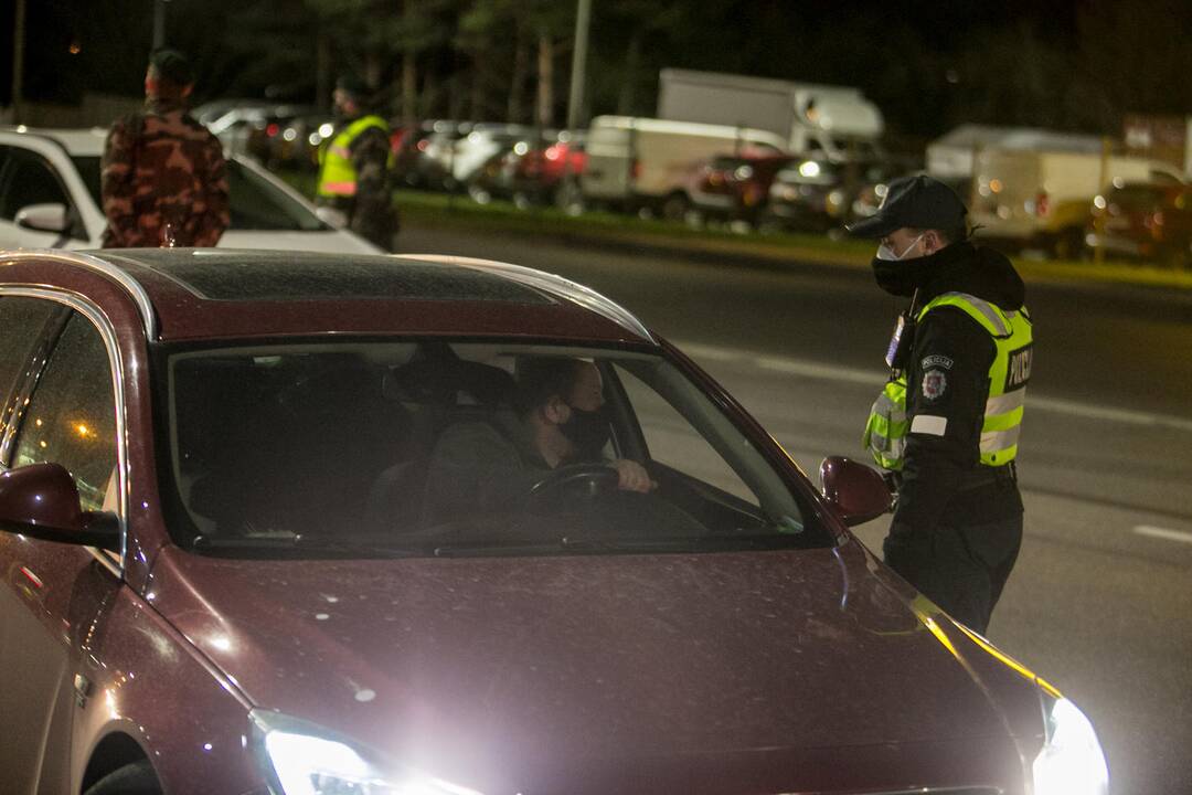 Kaunas uždaromas beveik trims paroms