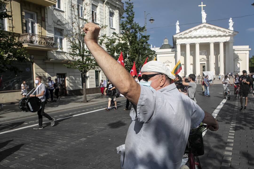 Eitynės „Lietuvių gyvybės svarbios“