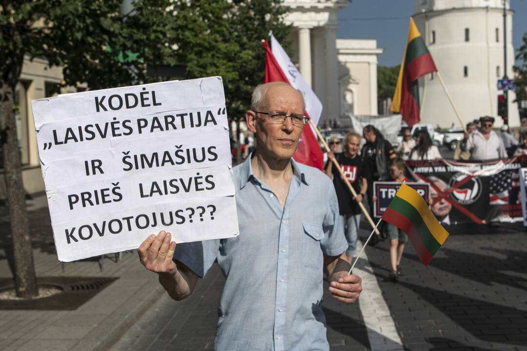 Eitynės „Lietuvių gyvybės svarbios“