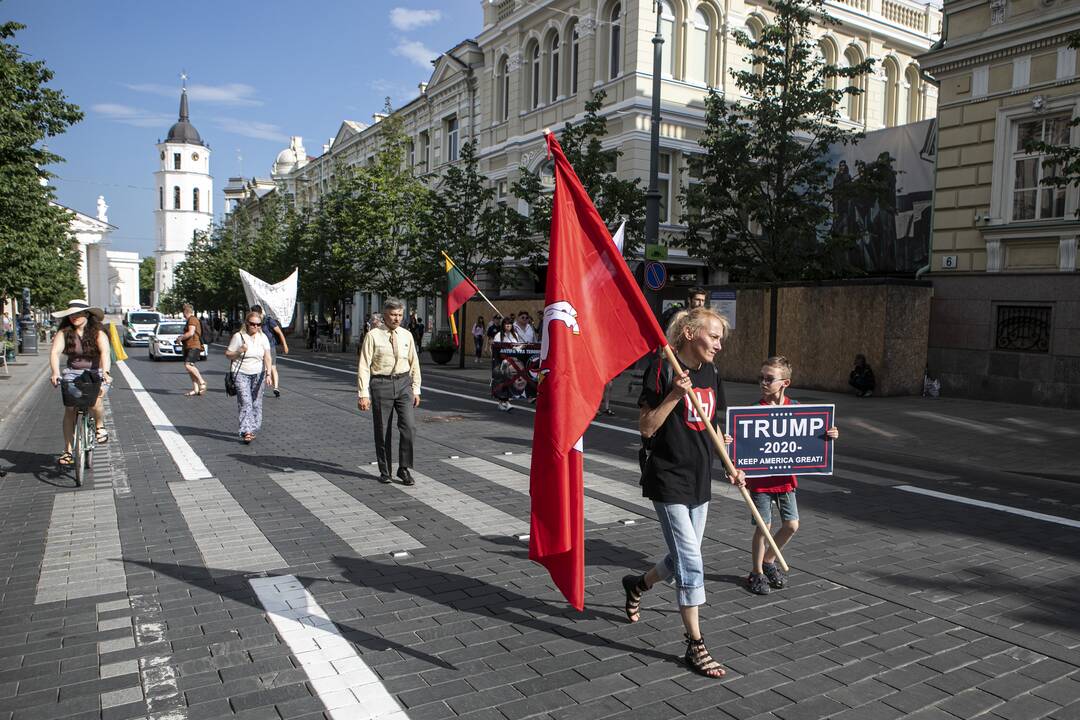 Eitynės „Lietuvių gyvybės svarbios“