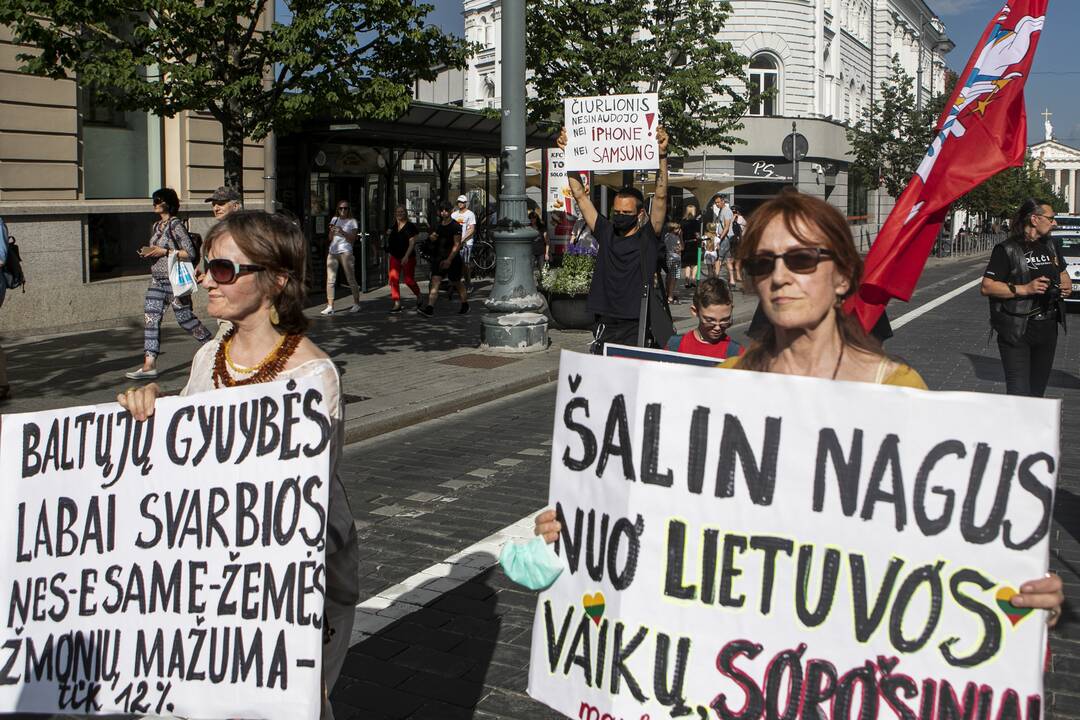 Eitynės „Lietuvių gyvybės svarbios“