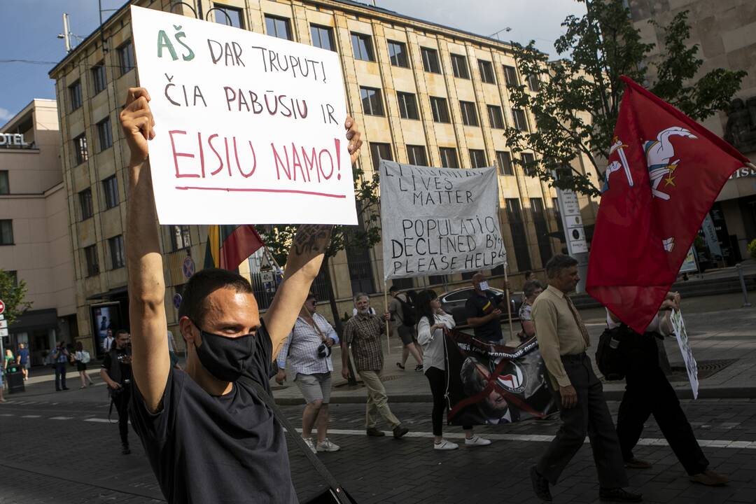 Eitynės „Lietuvių gyvybės svarbios“