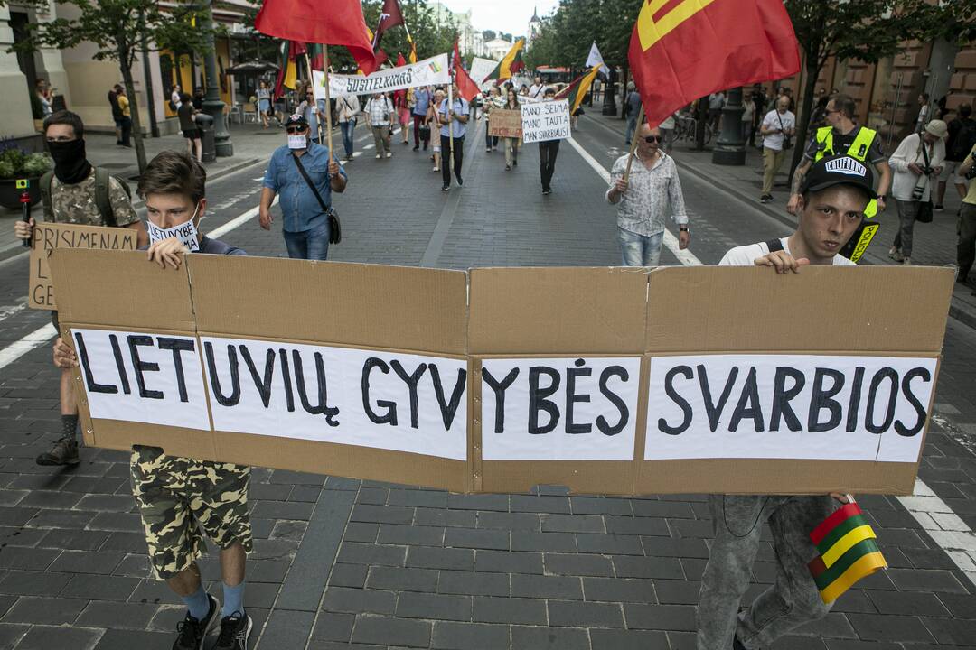 Eitynės „Lietuvių gyvybės svarbios“