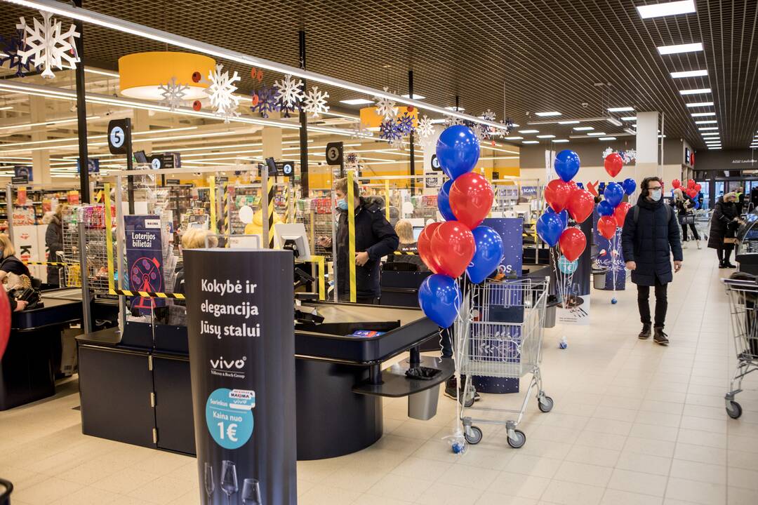 Pirkėjai plūsta į atnaujintą Aleksoto „Maximą“