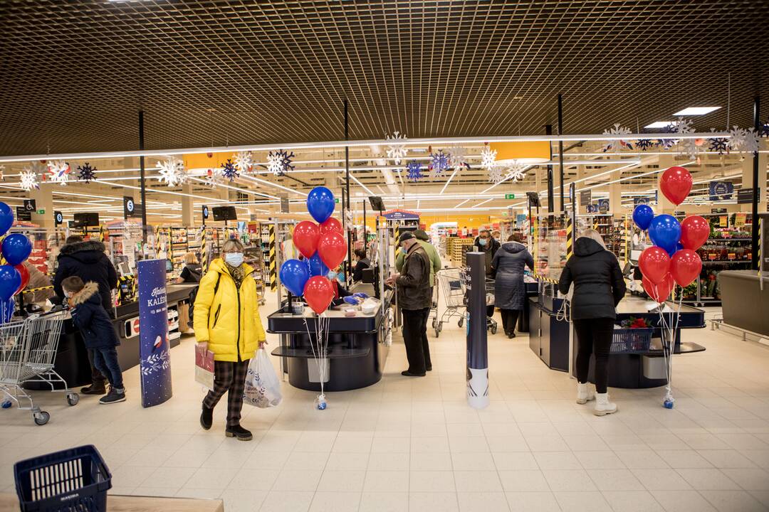 Pirkėjai plūsta į atnaujintą Aleksoto „Maximą“