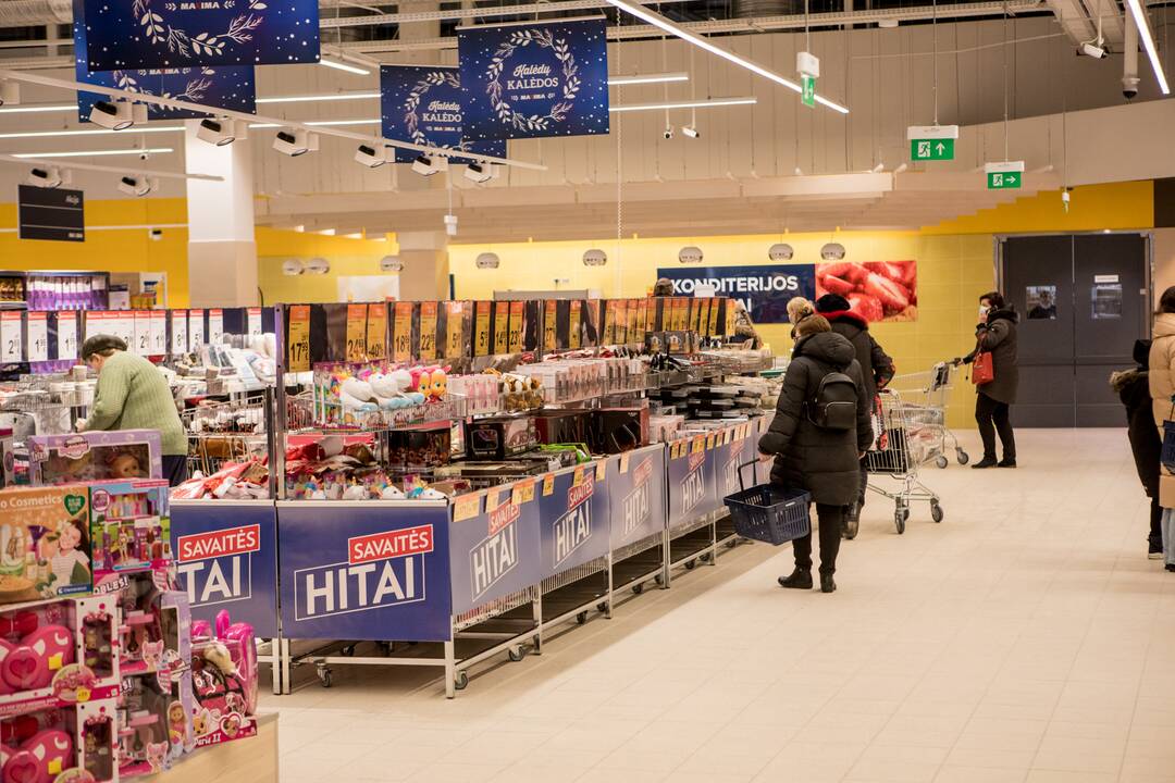 Pirkėjai plūsta į atnaujintą Aleksoto „Maximą“