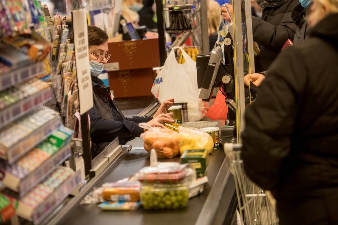 Pirkėjai plūsta į atnaujintą Aleksoto „Maximą“