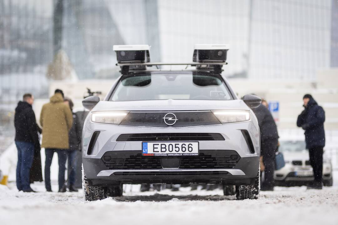 Vilniuje pristatytas e. kontrolės automobilis