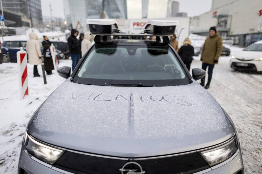Vilniuje pristatytas e. kontrolės automobilis
