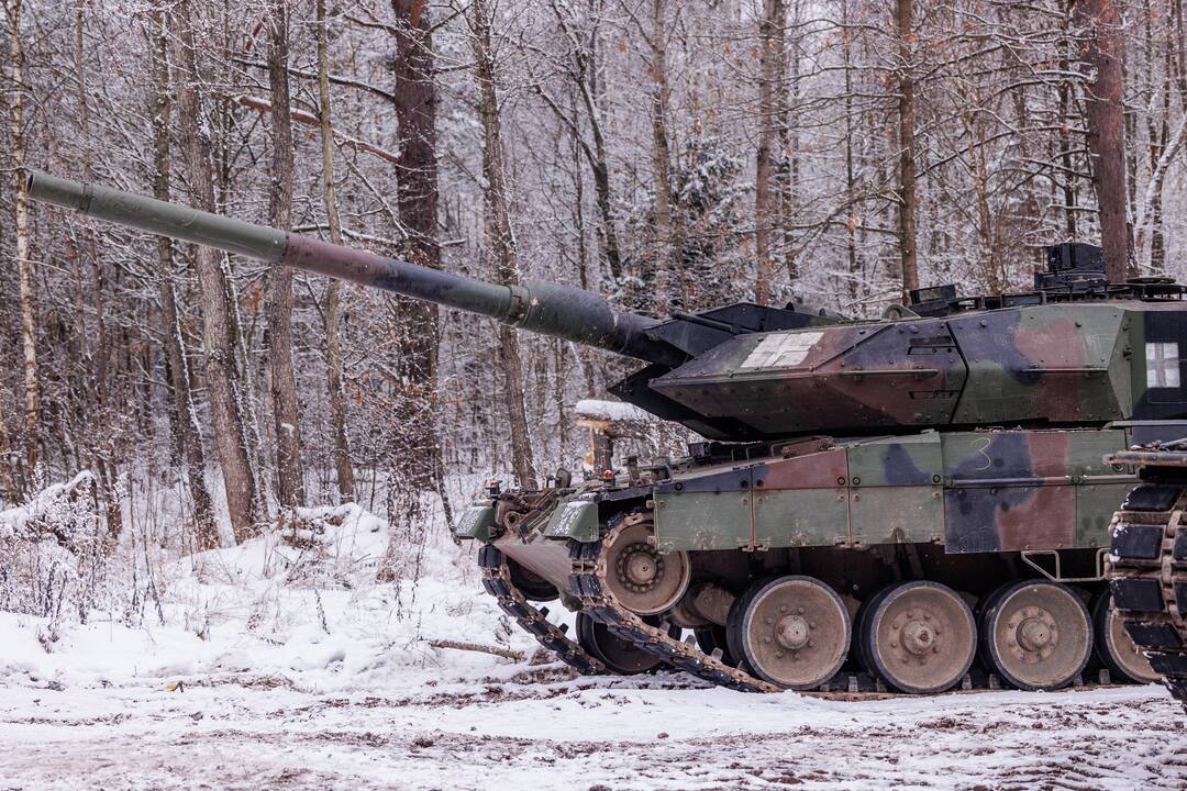 Tankų „Leopard“ testavimas Gaižiūnų poligone