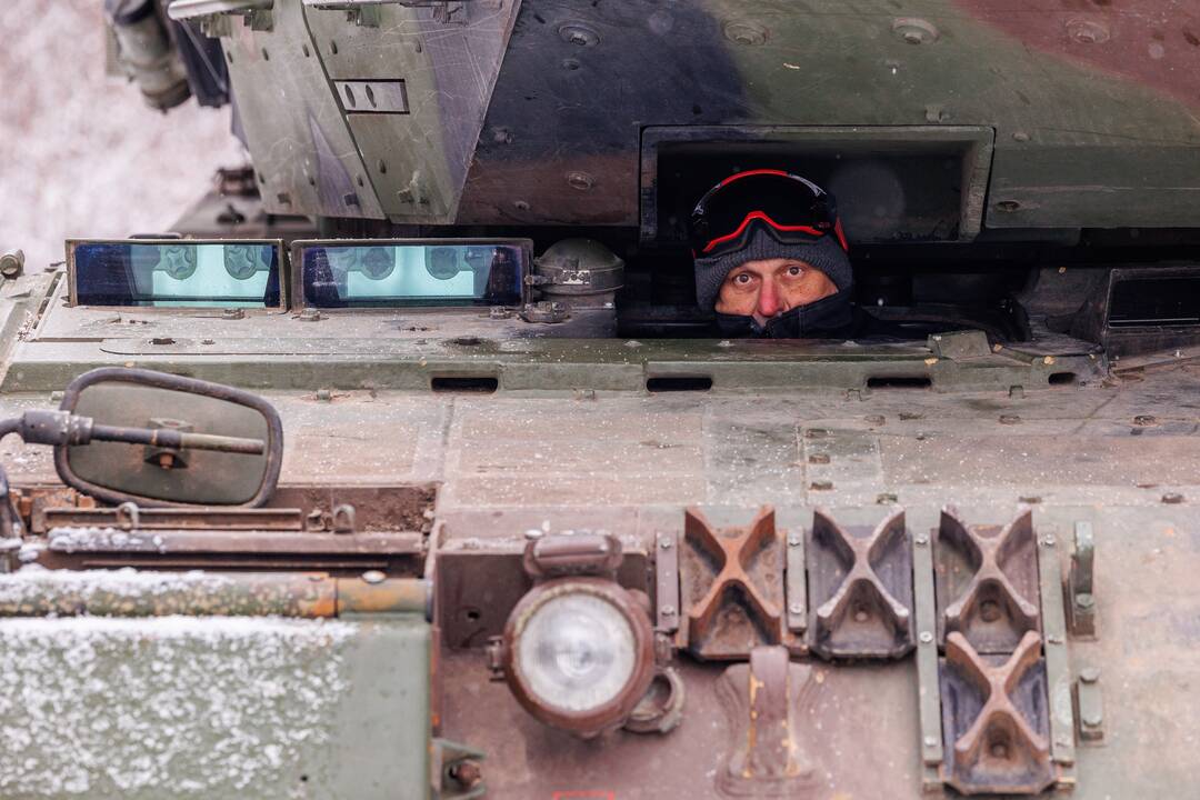 Tankų „Leopard“ testavimas Gaižiūnų poligone