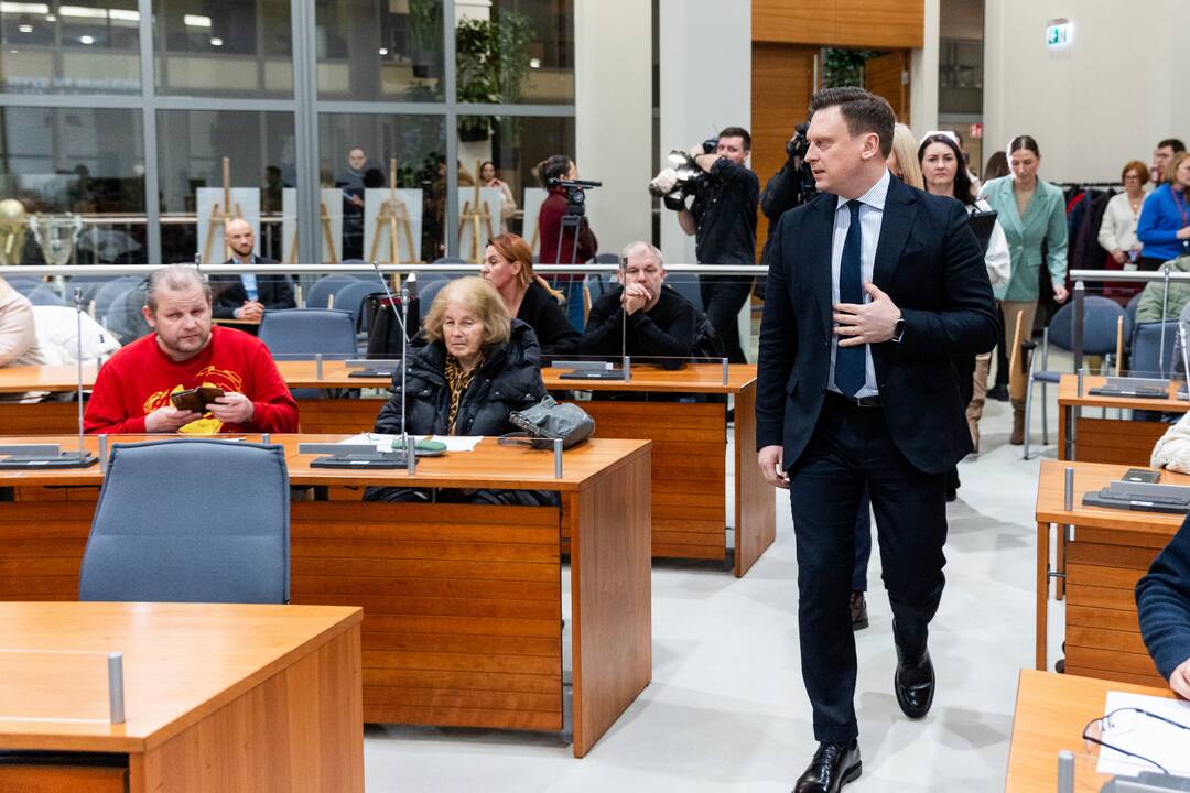 Vilniaus mero susitikimas su nukentėjusiais Viršuliškių daugiabučio gyventojais