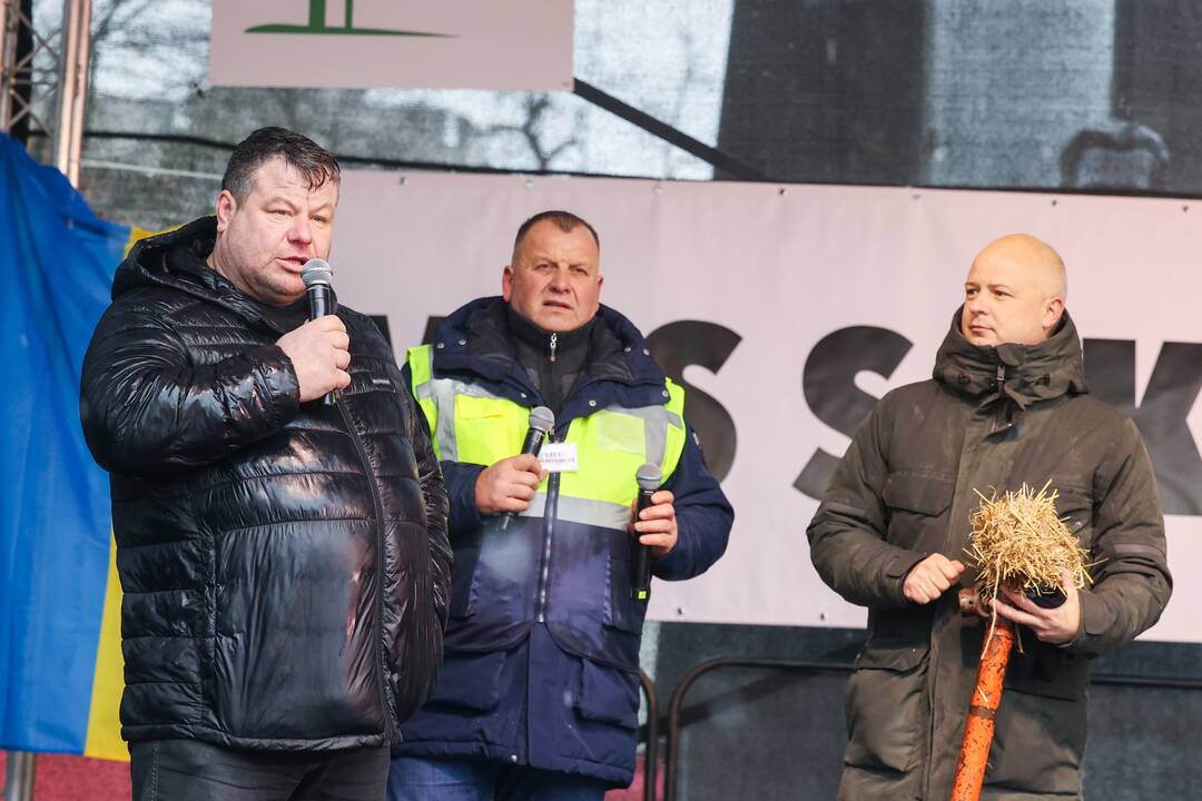 Vilniuje prasidėjo žemdirbių mitingas