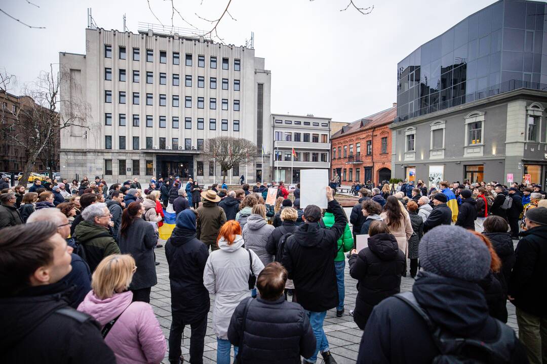 Protestas prie Kauno savivaldybės