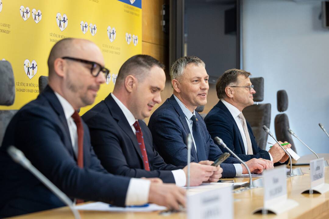 Seimo komisijos dėl VSD pranešėjo informacijos spaudos konferencija