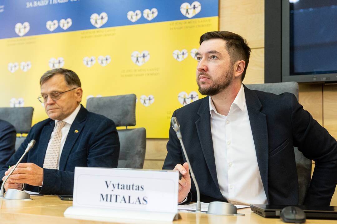 Seimo komisijos dėl VSD pranešėjo informacijos spaudos konferencija