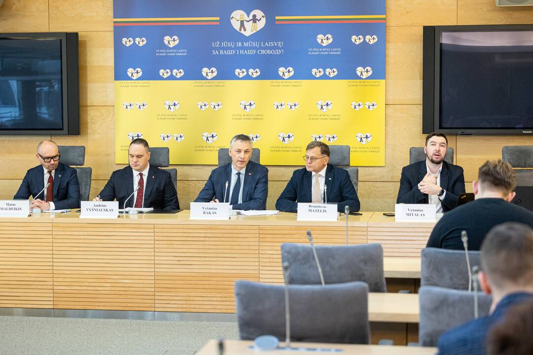 Seimo komisijos dėl VSD pranešėjo informacijos spaudos konferencija