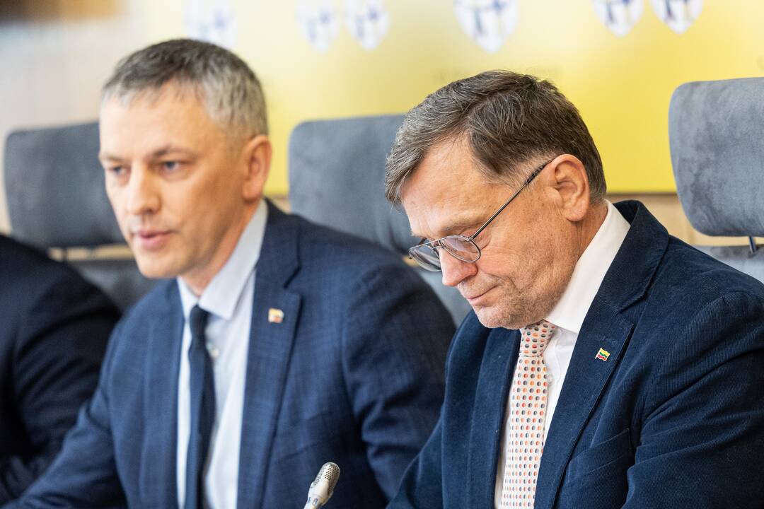 Seimo komisijos dėl VSD pranešėjo informacijos spaudos konferencija