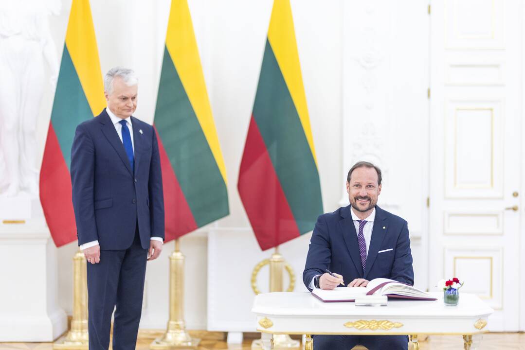 G. Nausėda susitiko su Norvegijos sosto įpėdiniu kronprincu Haakonu