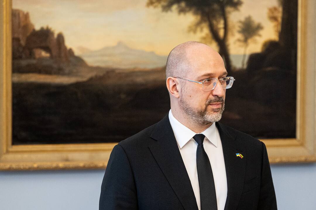 G. Nausėda įteikė Lietuvos valstybės apdovanojimą Ukrainos premjerui