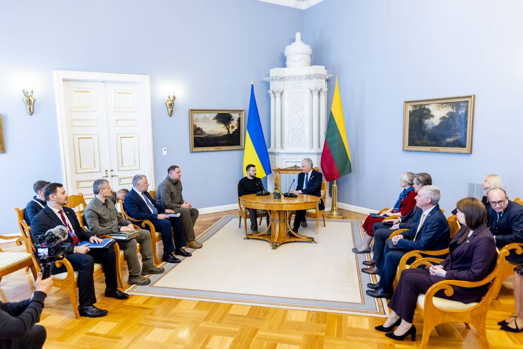 G. Nausėda susitiko su V. Zelenskiu