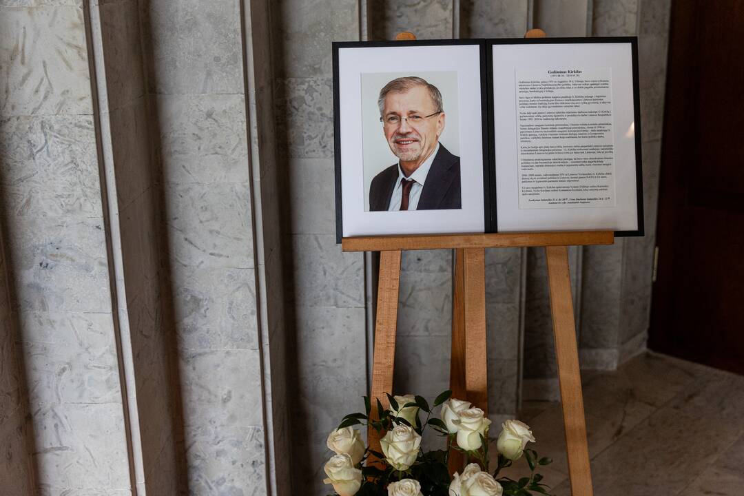 Vilniuje atsisveikinama su G. Kirkilu