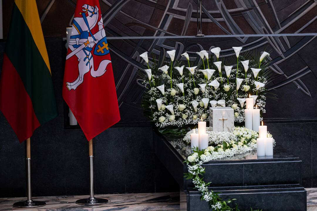 Vilniuje atsisveikinama su G. Kirkilu