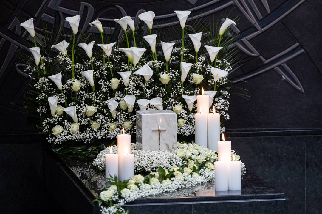 Vilniuje atsisveikinama su G. Kirkilu
