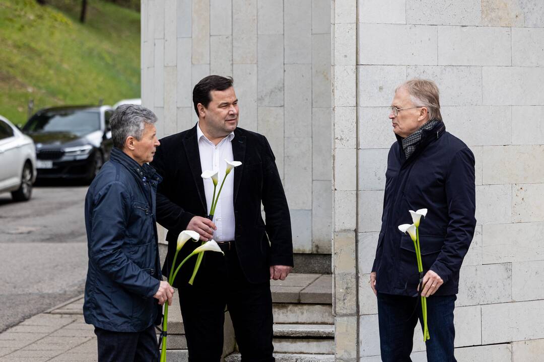 Vilniuje atsisveikinama su G. Kirkilu